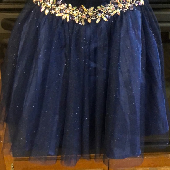 Homecoming dress - Picture 4 of 4